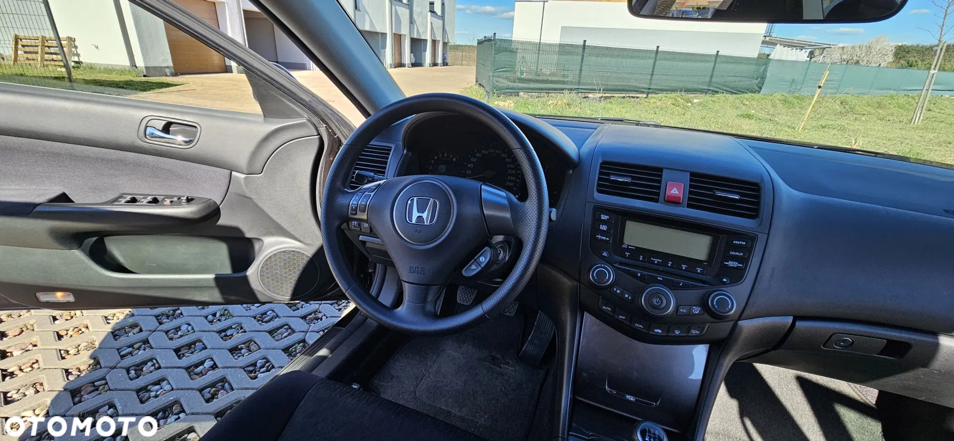 Honda Accord 2.0 Comfort - 19