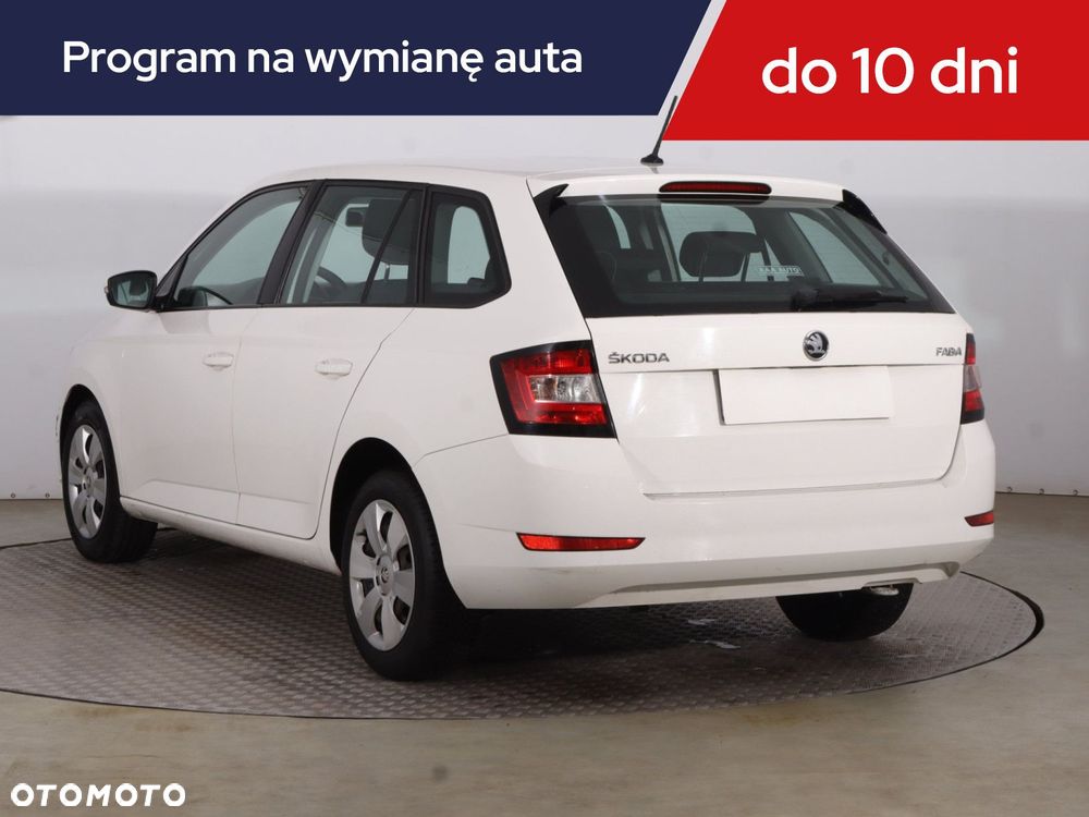 Skoda Fabia - 6