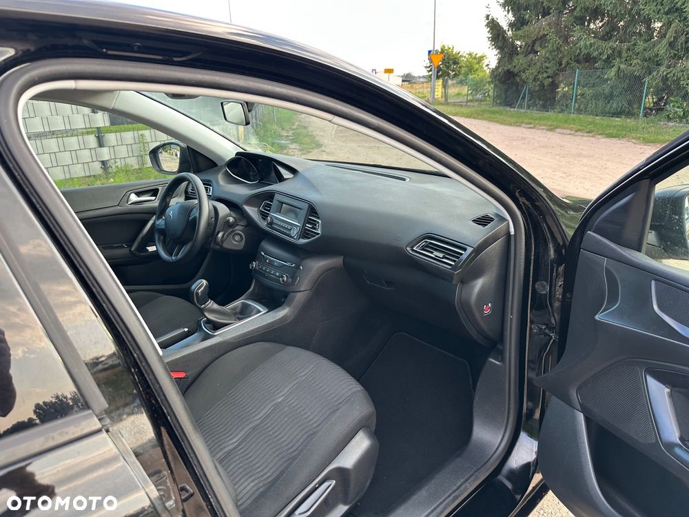 Peugeot 308 - 19
