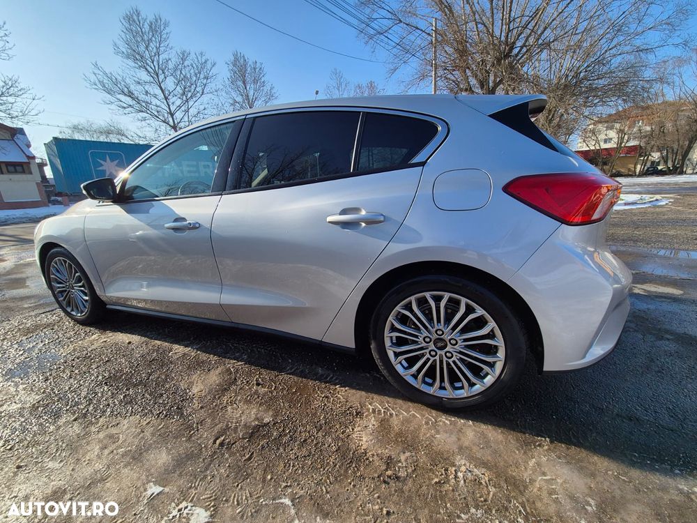 Ford Focus 1.0 EcoBoost Trend Edition - 10