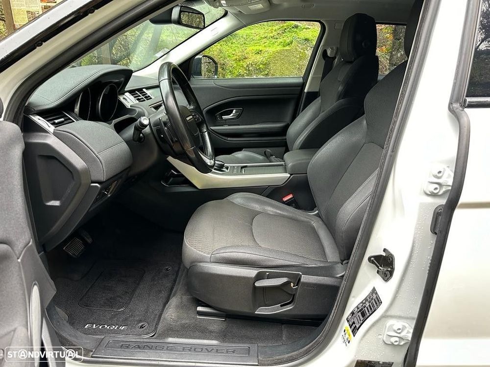Land Rover Range Rover Evoque 2.0 D150 AWD R-Dynamic Auto - 15