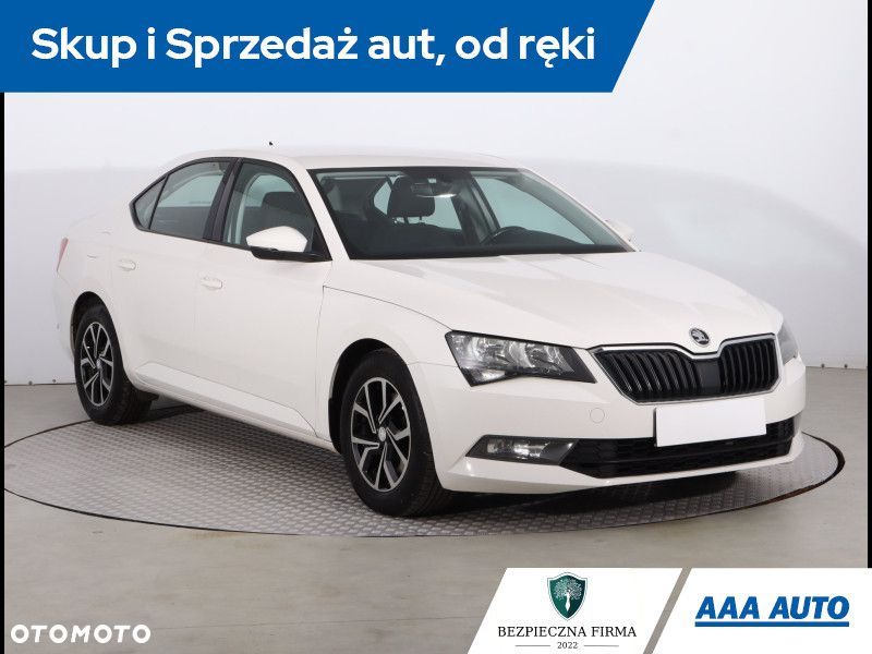 Skoda Superb - 2