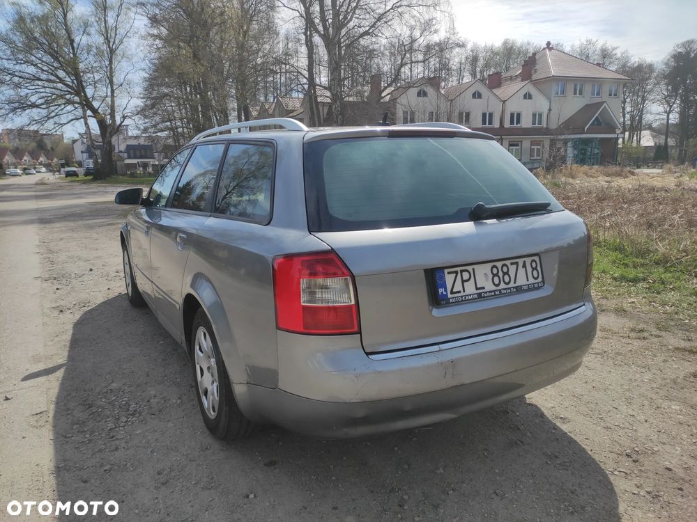 Audi A4 Avant - 4