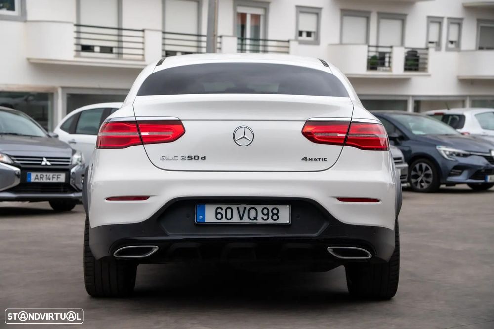 Mercedes-Benz GLC 250 d Coupé AMG Line 4-Matic - 12