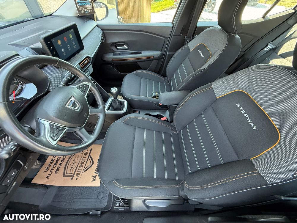 Dacia Sandero Stepway TCe 90 MT6 Extreme - 17