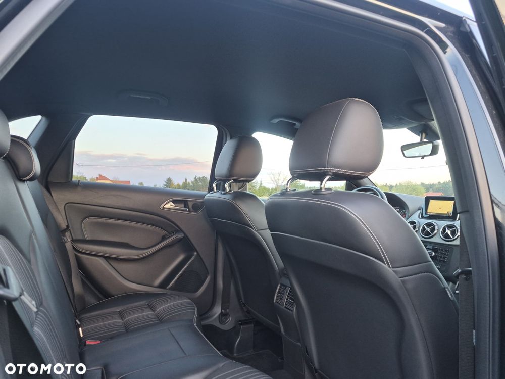 Mercedes-Benz Klasa B 200 BlueEFFICIENCY Edition 1 - 25