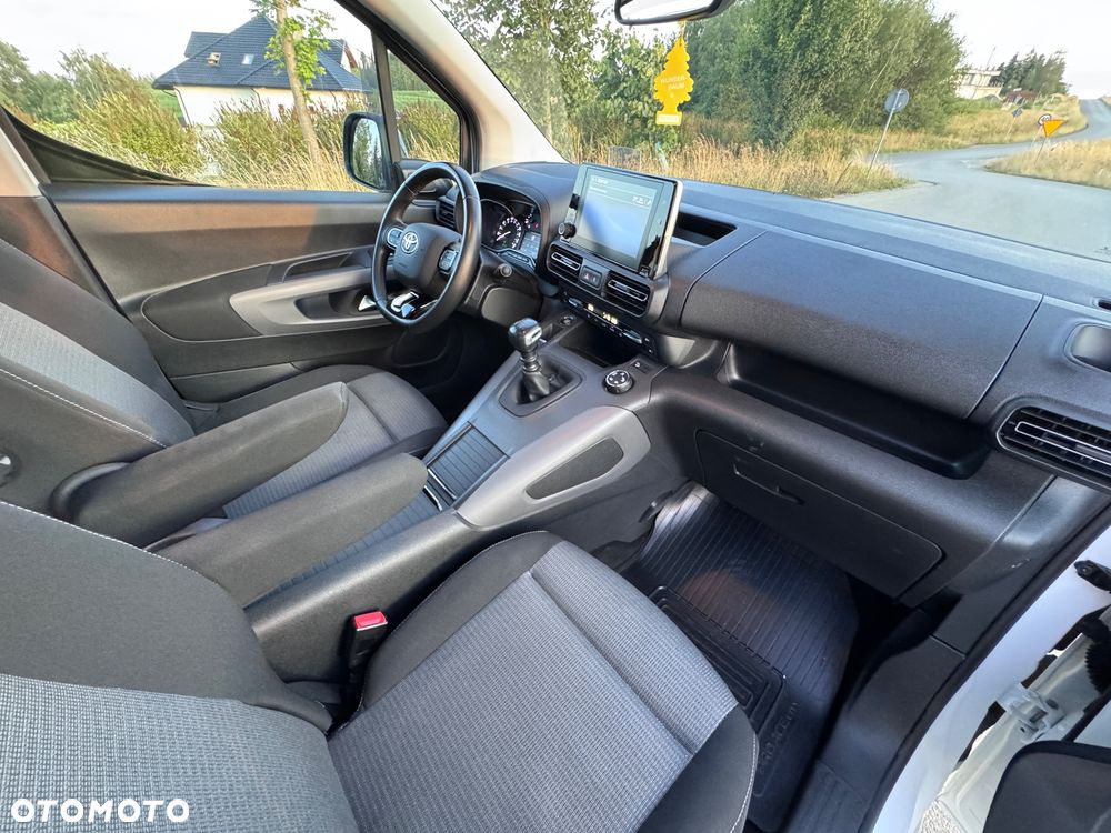 Toyota Proace City Verso 1.5 D-4D Family - 10