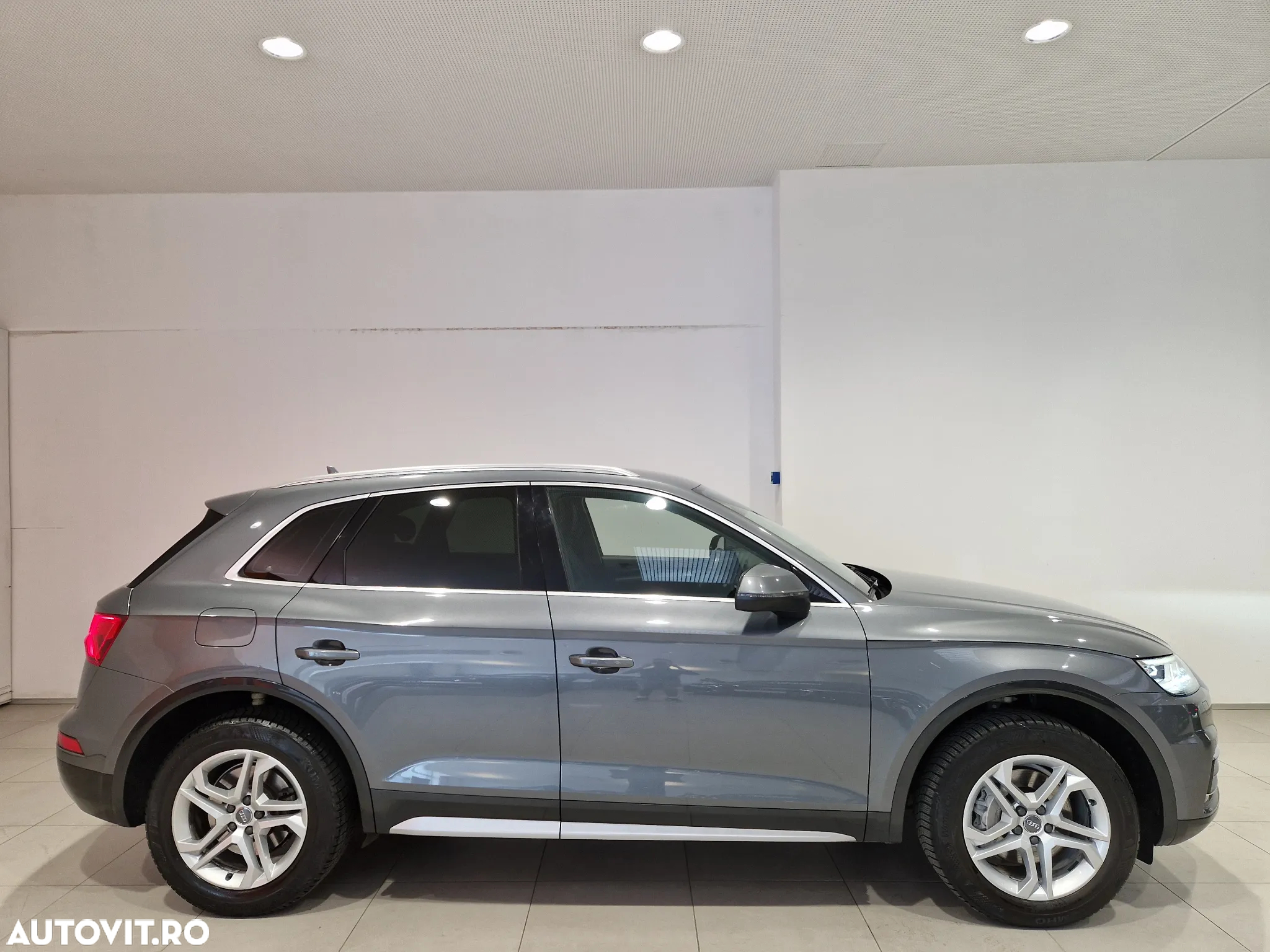 Audi Q5 2.0 TDI Quattro S tronic Design - 6