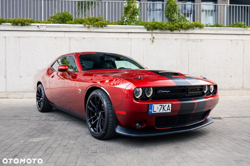 Dodge Challenger 6.4 Scat Pack - 3