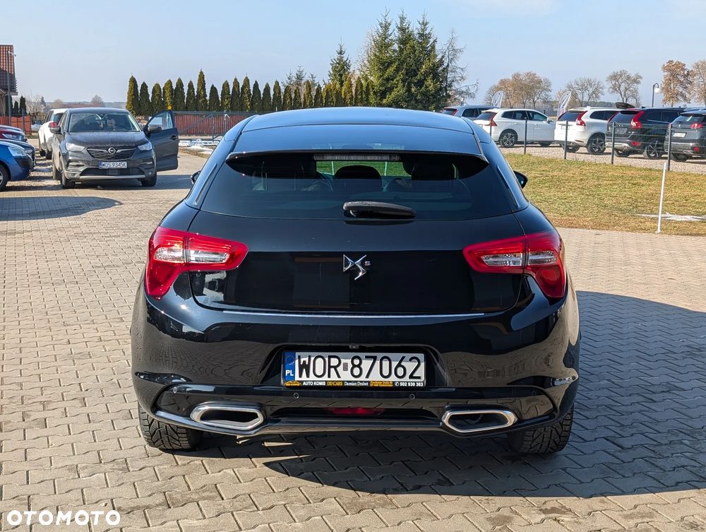 Citroën DS5 HDi 165 SportChic - 11