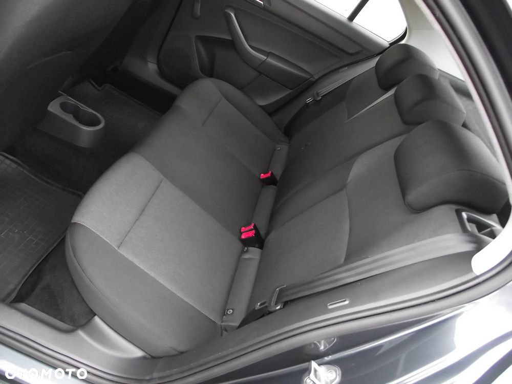 Skoda RAPID 1.2 TSI Ambition - 20