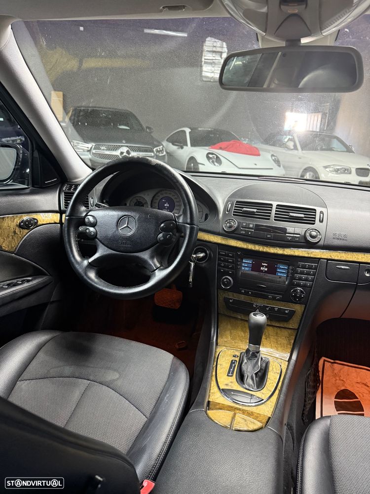 Mercedes-Benz E 220 CDI Auto Avantgarde - 11