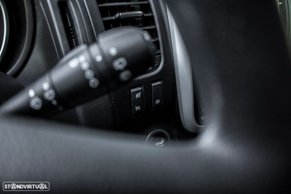 Renault Trafic 2.0 Blue dCi L1 Equilibre - 22