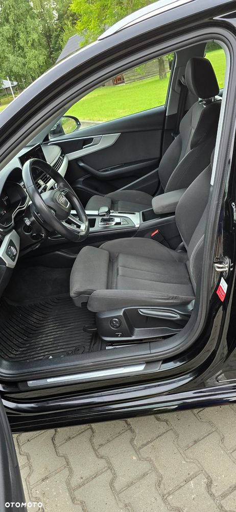 Audi A4 Avant 40 TDI quattro S tronic - 12