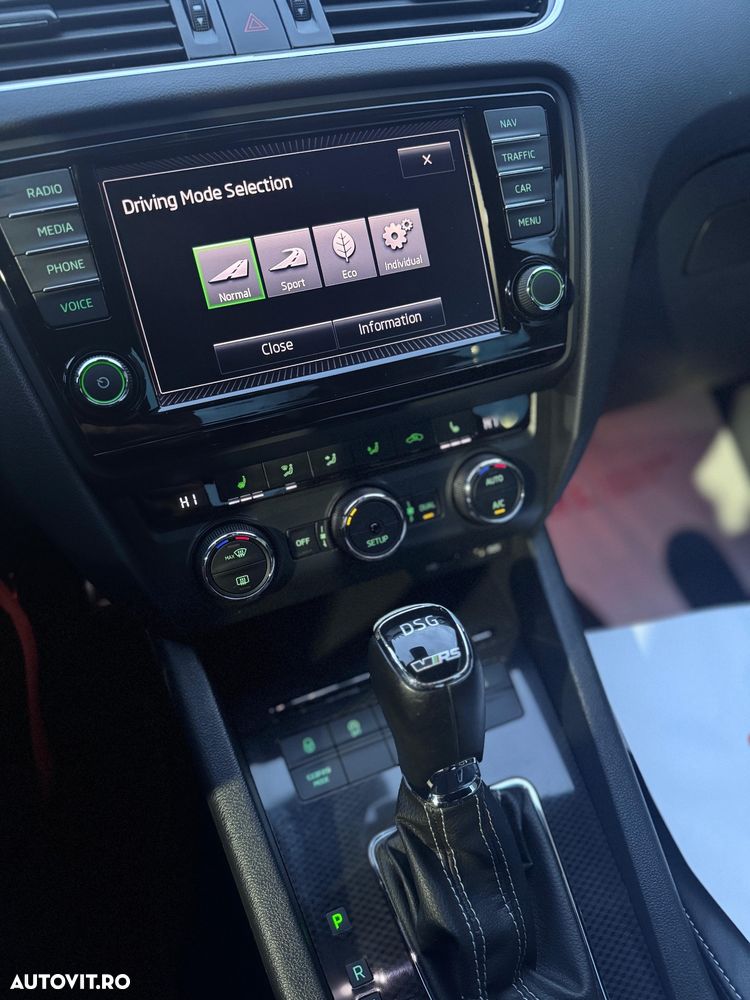 Skoda Octavia 2.0 TDI (Green tec) DSG RS - 17