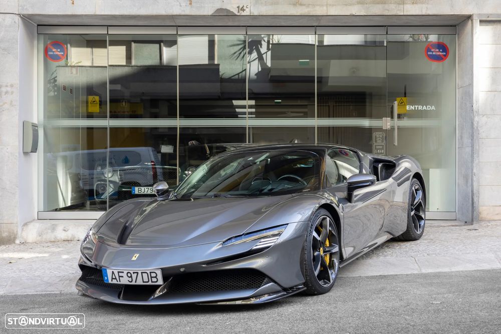 Ferrari SF90 Stradale - 1