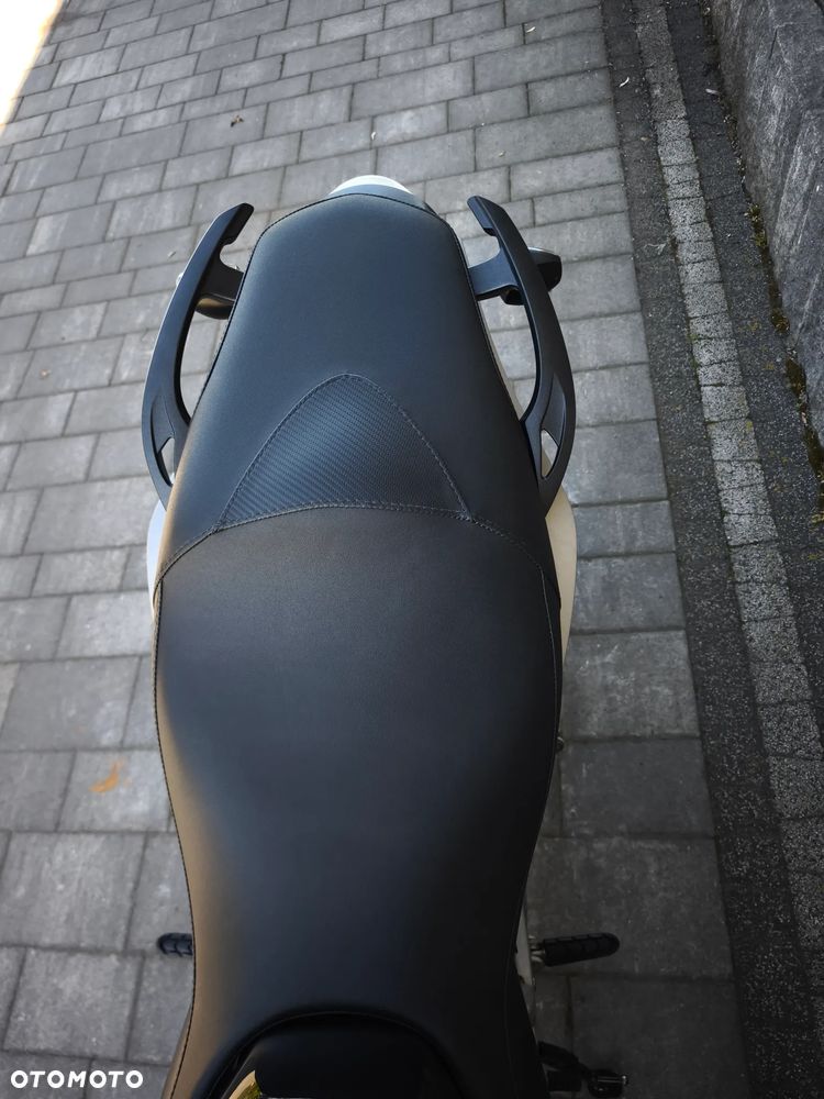Honda Hornet - 15