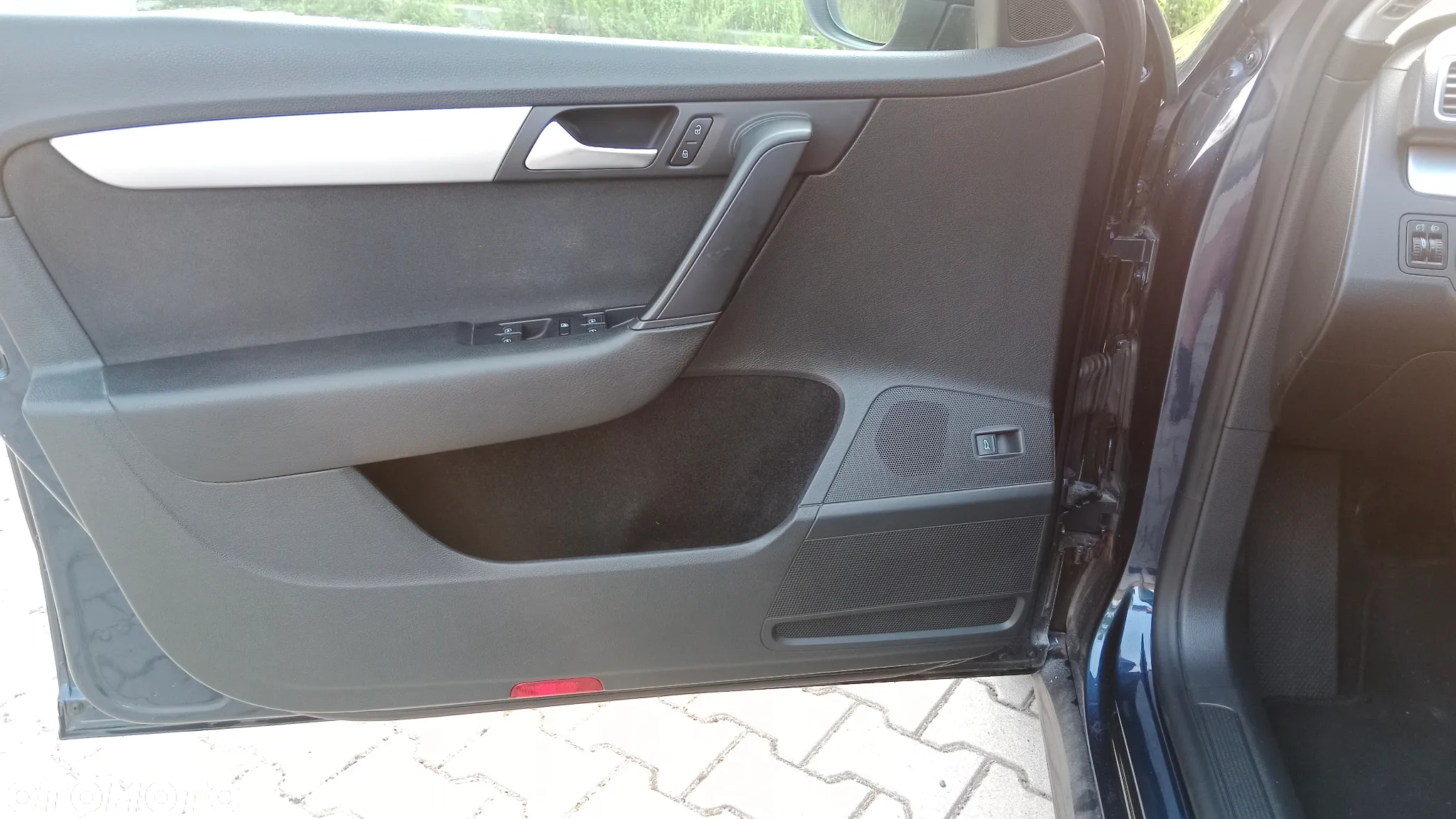 Volkswagen Passat 1.6 TDI Comfortline - 16