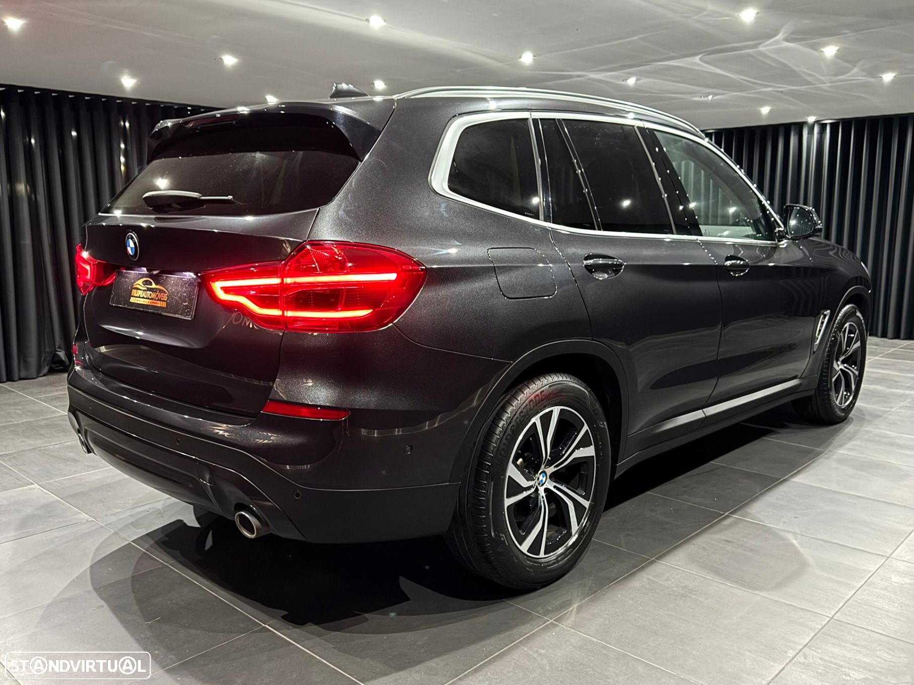 BMW X3 18 d sDrive Ed. L.Style Auto - 8
