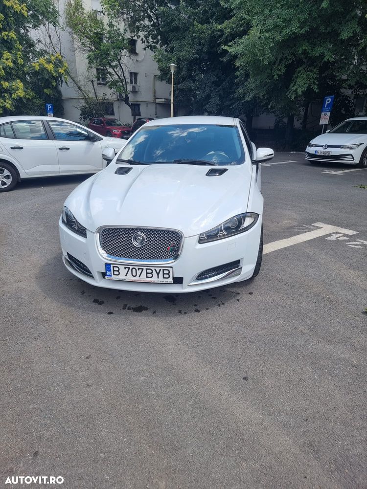 Jaguar XF 2.2D Luxury - 4