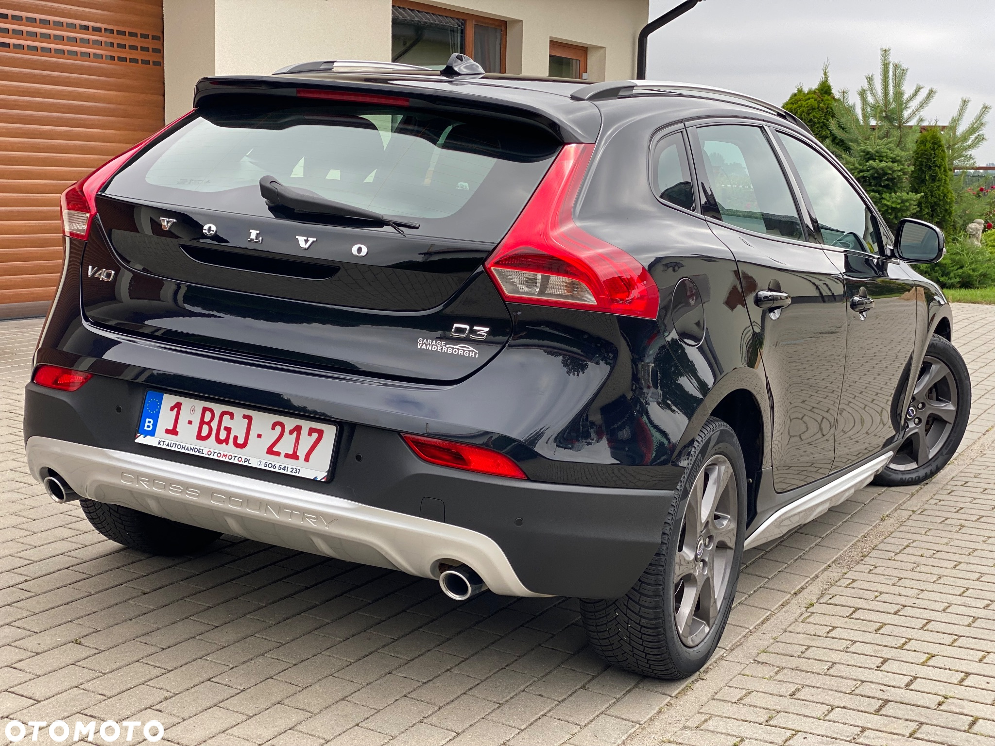 Volvo V40 Cross Country D3 Momentum - 21