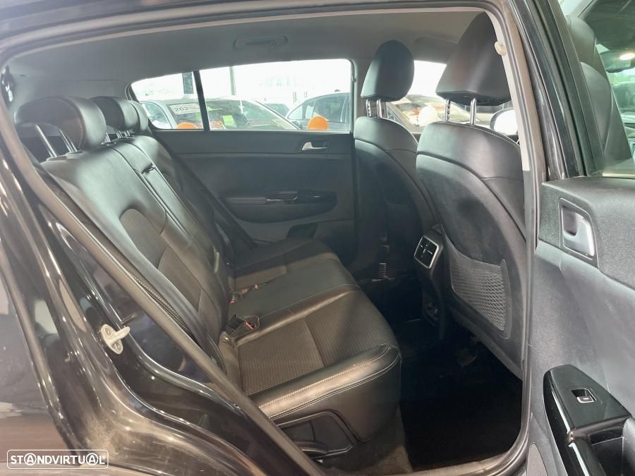 Kia Sportage 1.6 CRDI ISG TX - 21