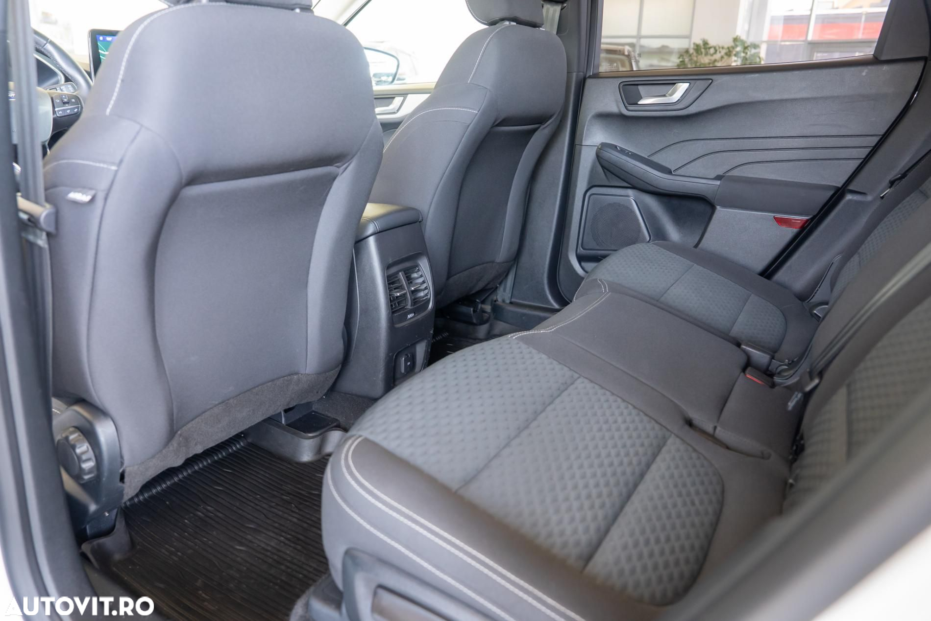 Ford Kuga 2.5 Duratec PHEV COOL&CONNECT - 19