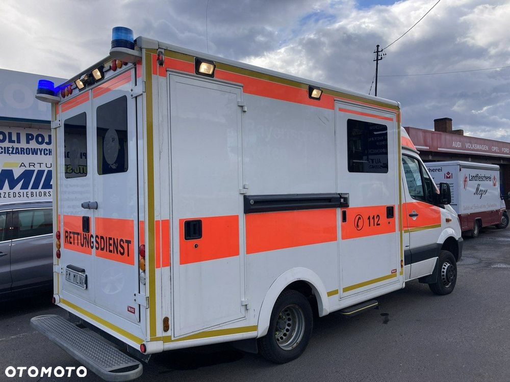Mercedes-Benz Sprinter - 7