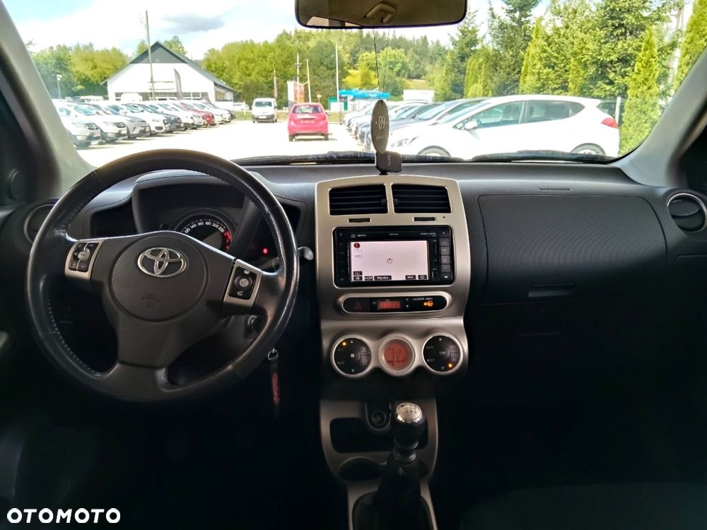 Toyota Urban Cruiser - 6