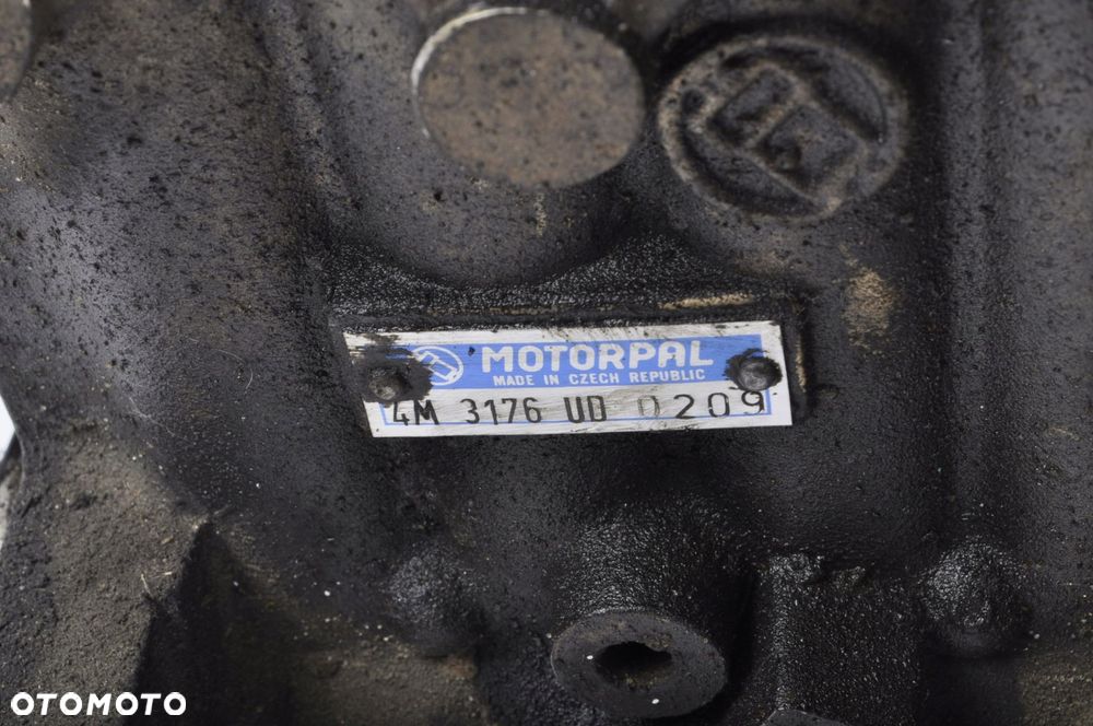 DAEWOO LUBLIN II 2.4 TD POMPA WTRYSKOWA 4M3176 - 4