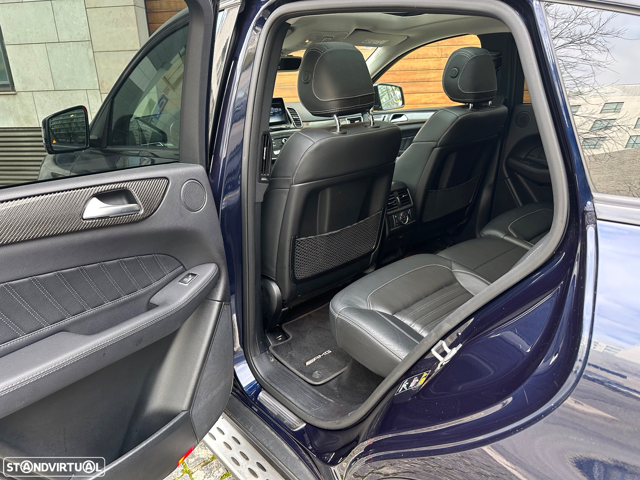Mercedes-Benz GLE 350 d 4Matic - 12