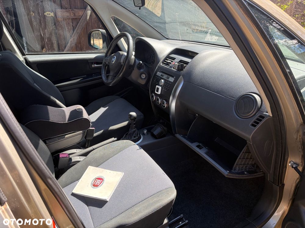 Fiat Sedici 1.9 Multijet 4x4 Emotion - 10