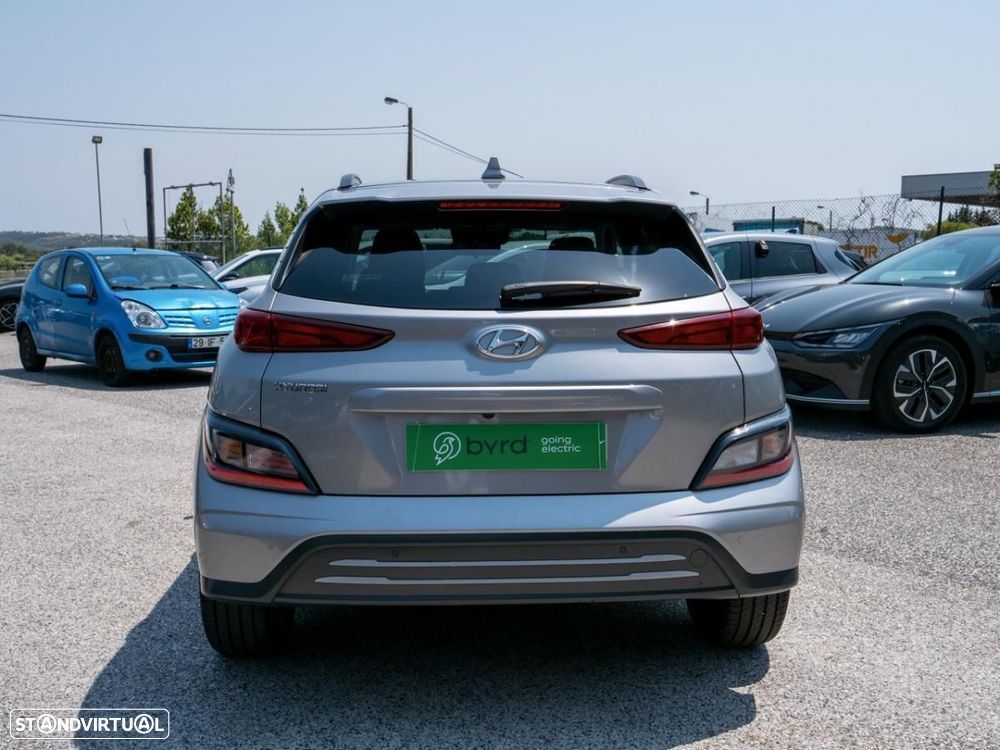 Hyundai Kauai 39 kWh Premium — fotografia 11