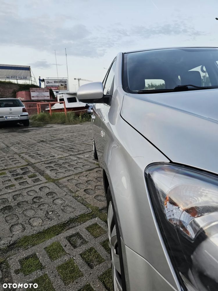 Kia Ceed - 10