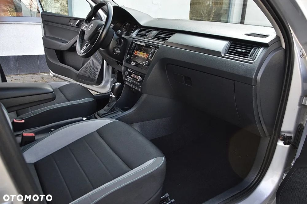 Skoda RAPID 1.4 TDI DPF Joy DSG - 17