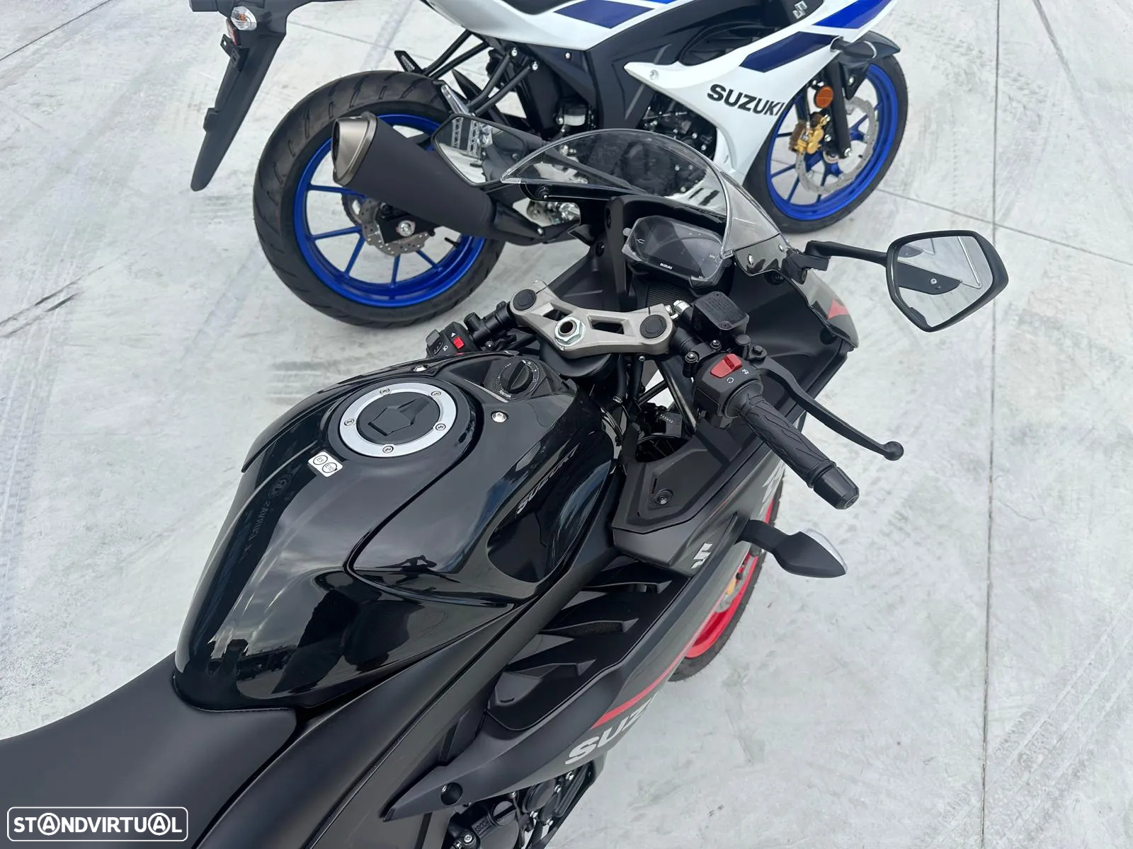Suzuki GSX R 125 A - 6