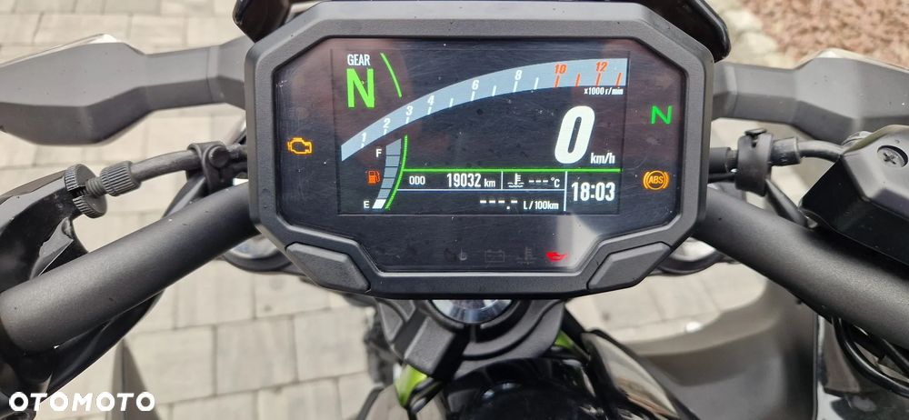 Kawasaki Z 650 - 10