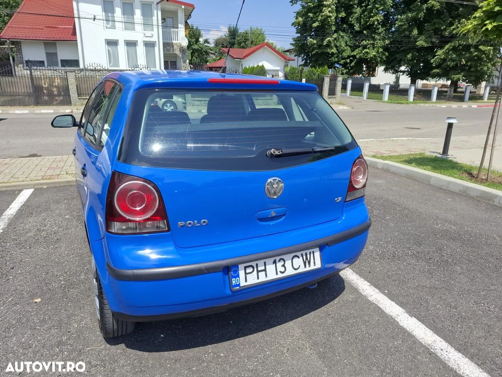 Volkswagen Polo 1.2 Attractive - 5