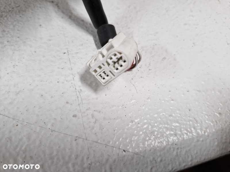 toyota yaris 4 iv lusterko drzwi lewe 5 pin - 9