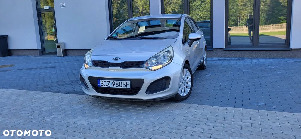 Kia Rio 1.2 Attract - 14