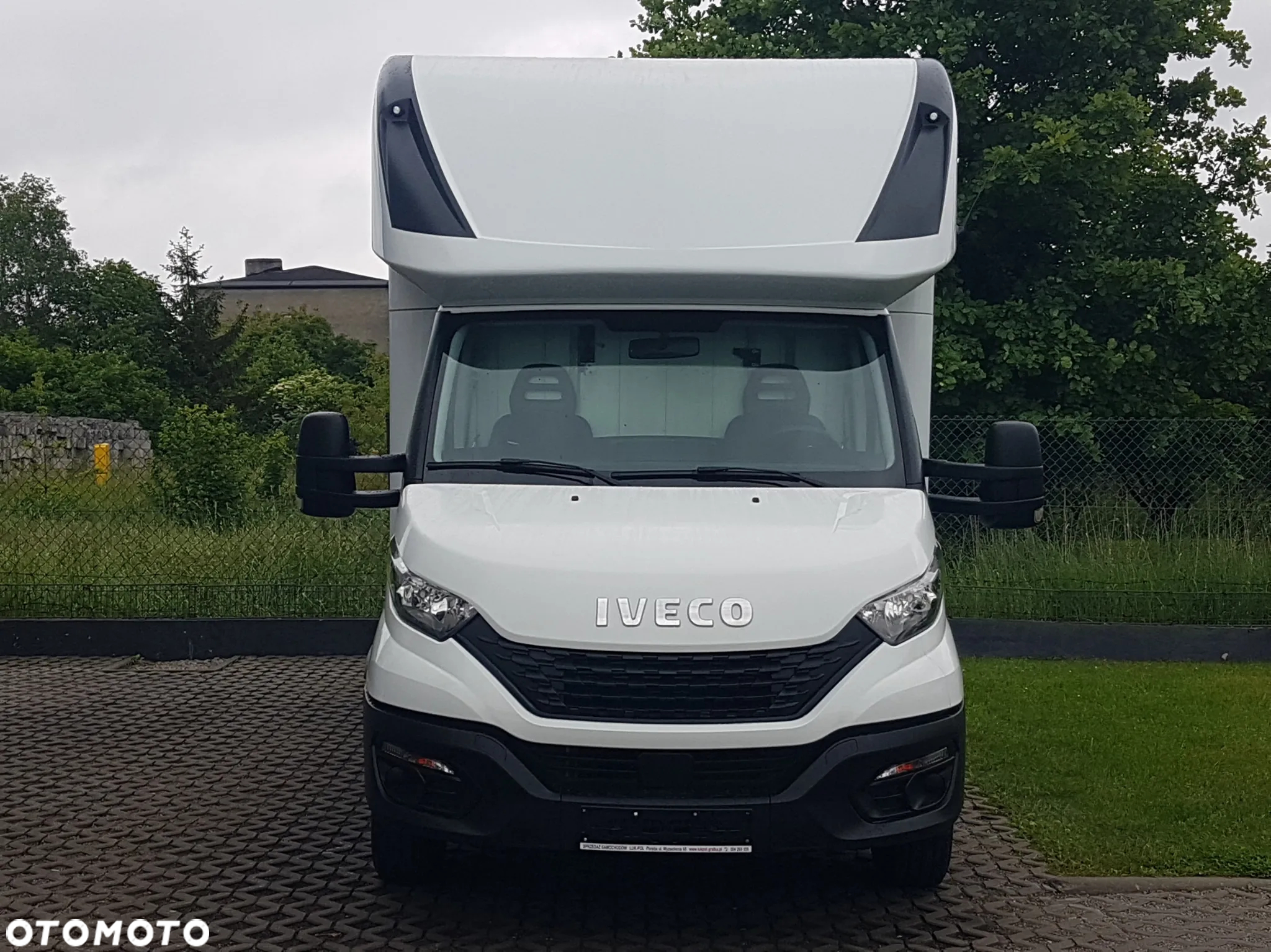 Iveco DAILY KONTENER NISKOPODŁOGOWY 4,43x2,23x2,42 SKLEP FOODTRUCK BAR KLIMA KONIOWÓZ KAMPER - 15