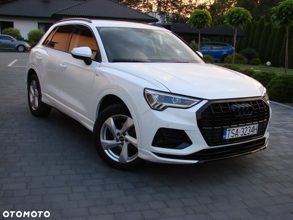 Audi Q3 - 1