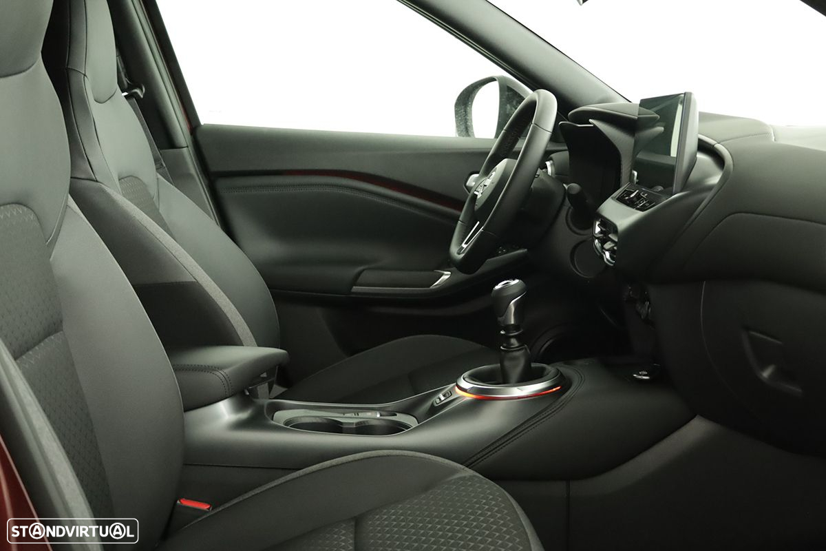 Nissan Juke 1.0 DIG-T N-Connecta - 21