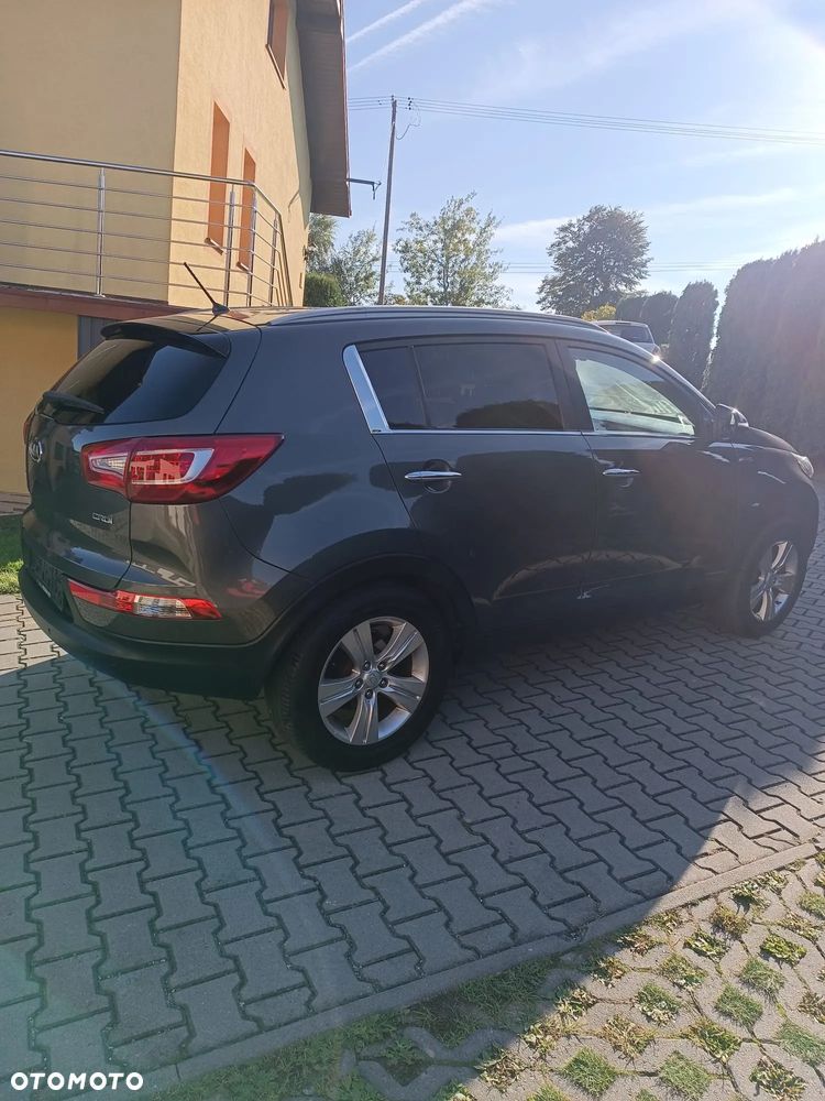 Kia Sportage 2.0 CRDI 4WD Automatik Vision - 5