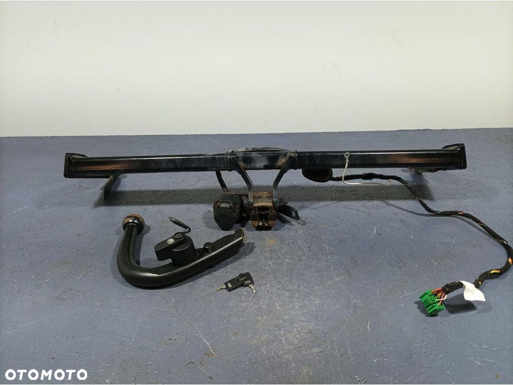 VOLVO V40 II HAK HOLOWNICZY DO PRZYCZEPY 30756548 - 1
