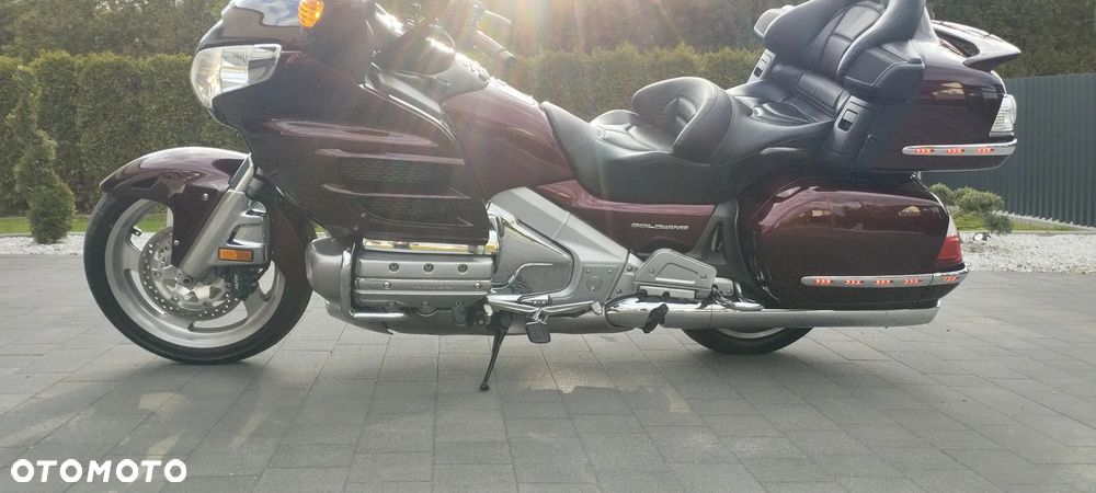 Honda GL - 17