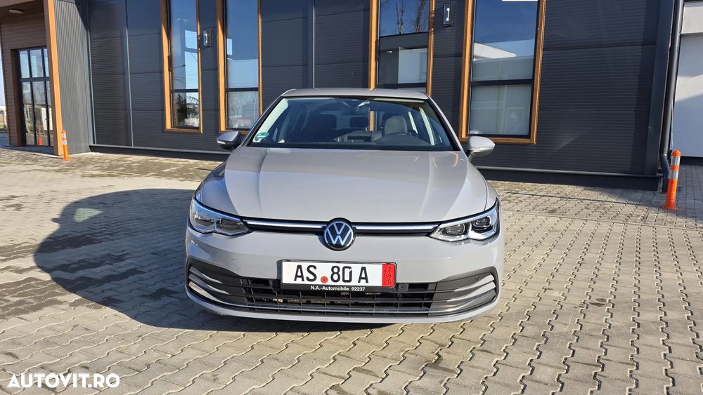 Volkswagen Golf Standard - 17