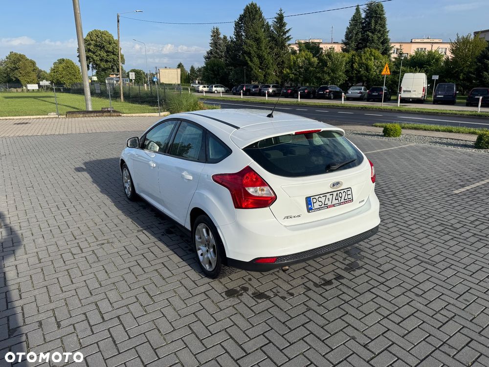 Ford Focus 1.6 TDCi Edition - 8