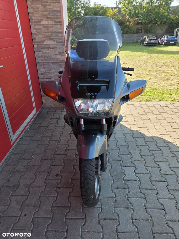 Honda ST - 16