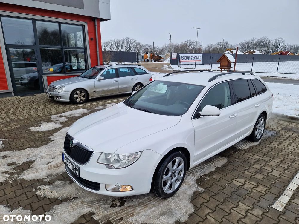 Skoda Superb 2.0 TDI Elegance - 2